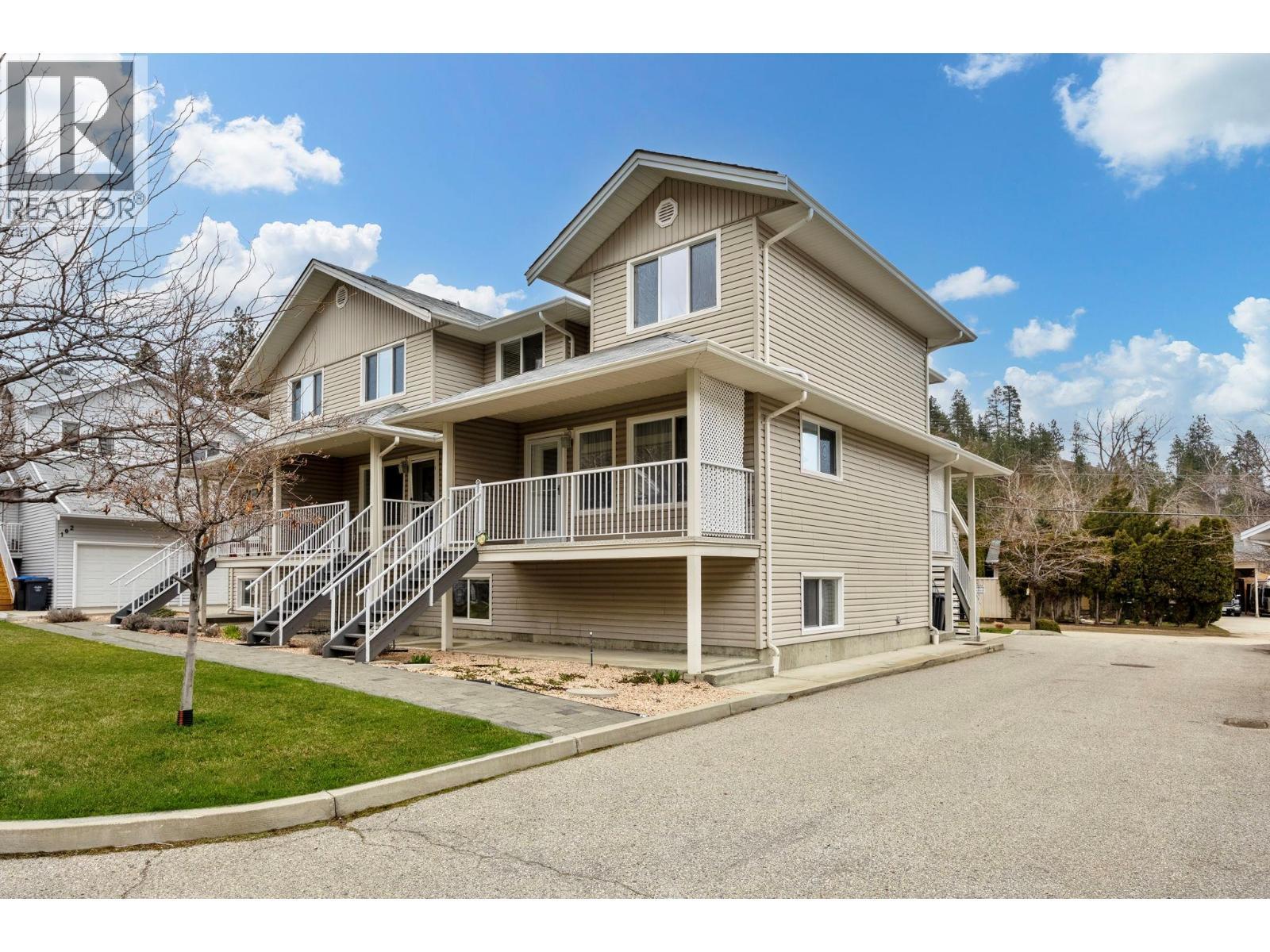 5460 Clements Crescent Unit# 107. Peachland, British Columbia