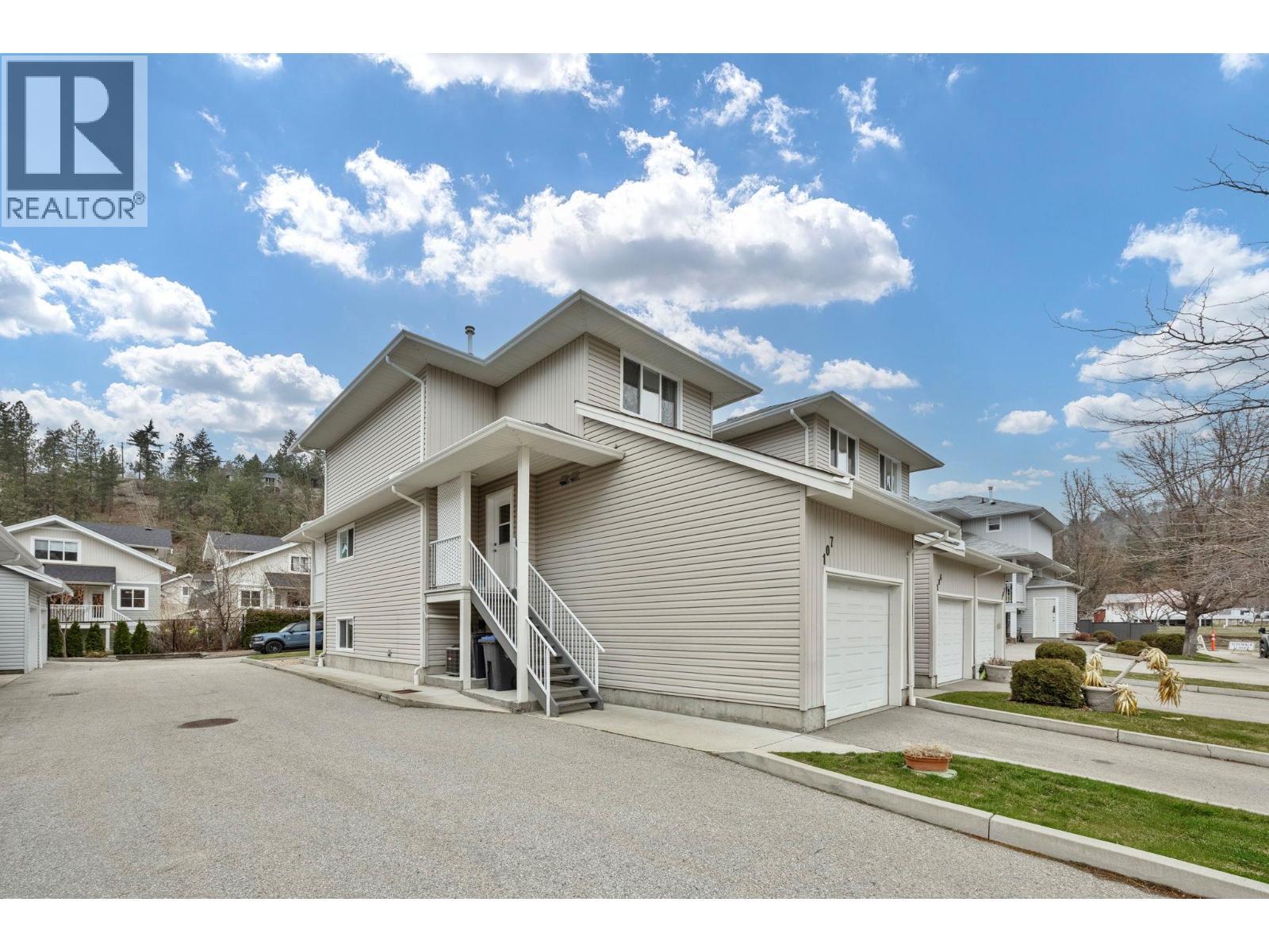 5460 Clements Crescent Unit# 107. Peachland, British Columbia