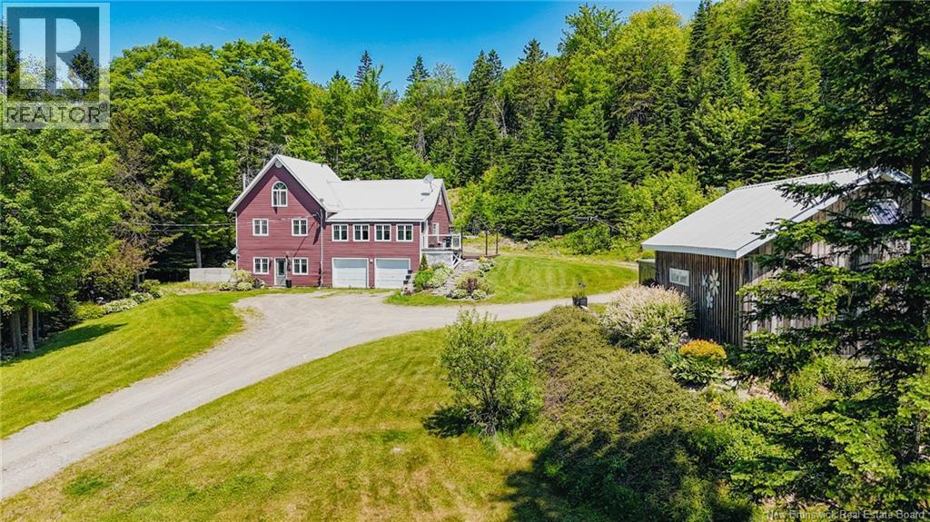 534 Kenneth Road, Glassville