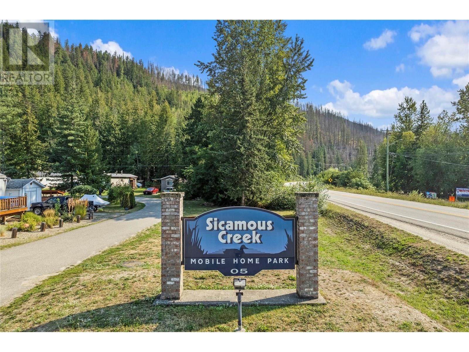 5 97a Highway Unit# 35 Lot# 35. Sicamous, British Columbia