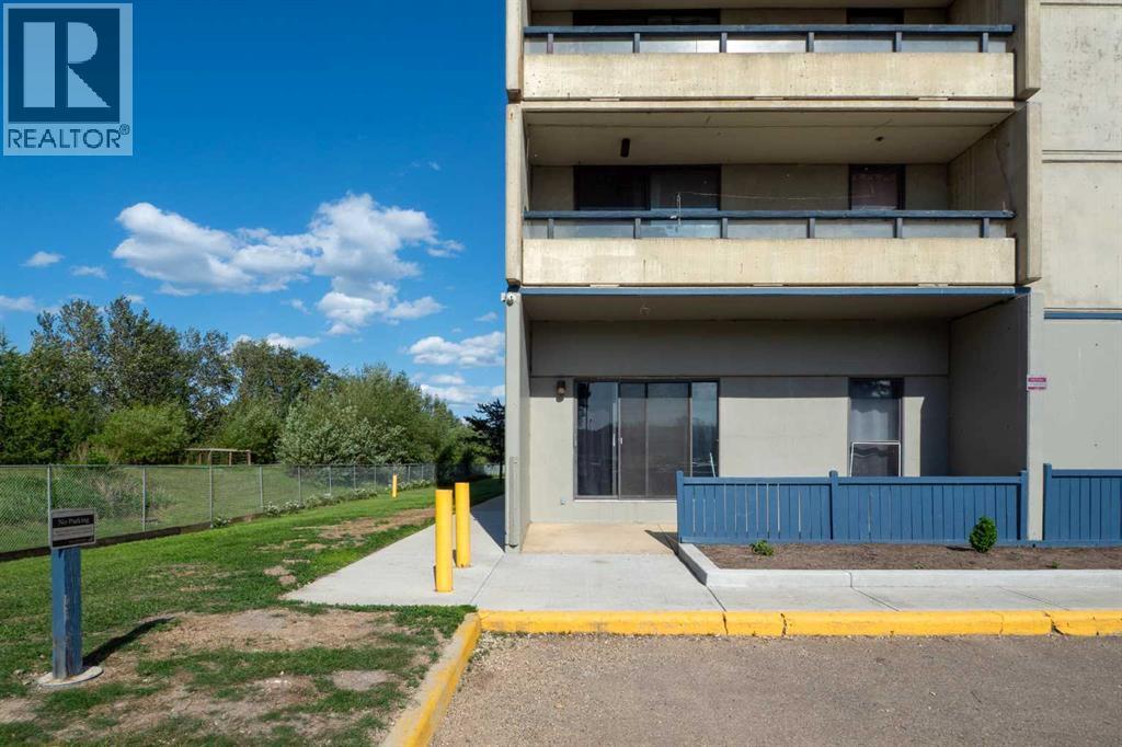 108, 13221 Macdonald Drive, Fort Mcmurray