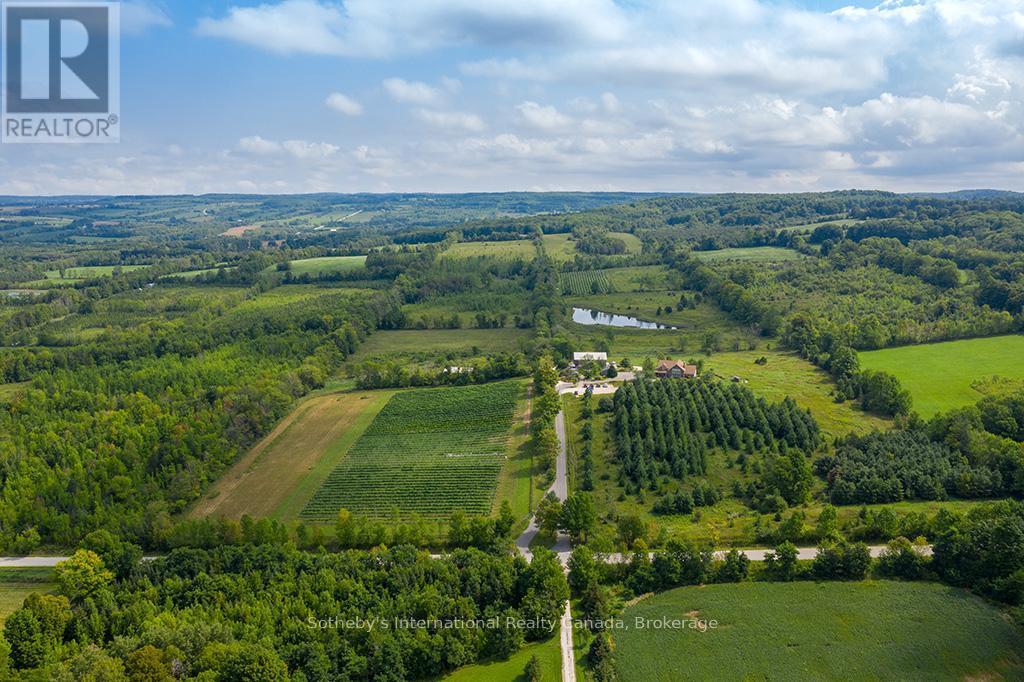 415763 10th Line, Blue Mountains