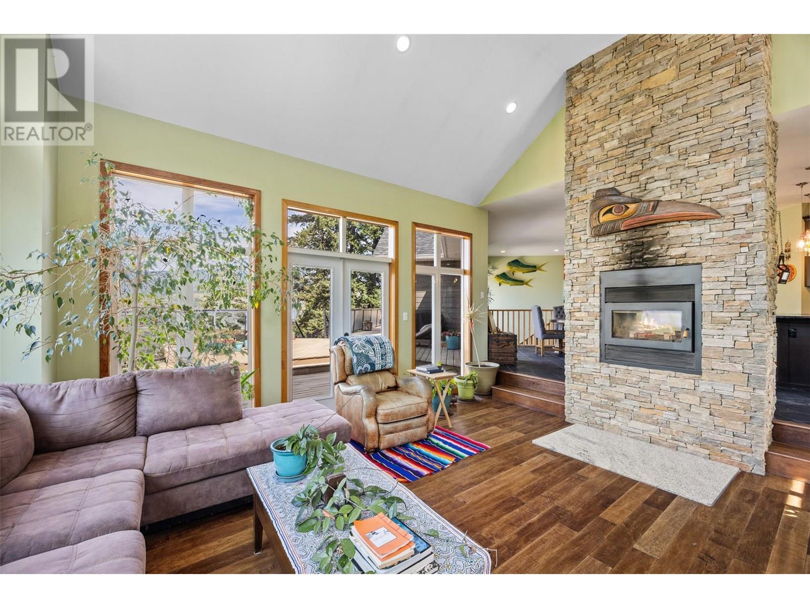 365 Riverwind Drive. Chase, British Columbia