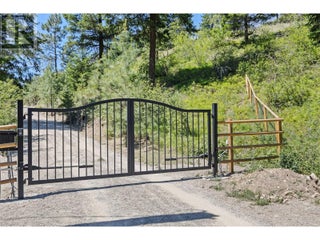 365 Riverwind Drive. Chase, British Columbia