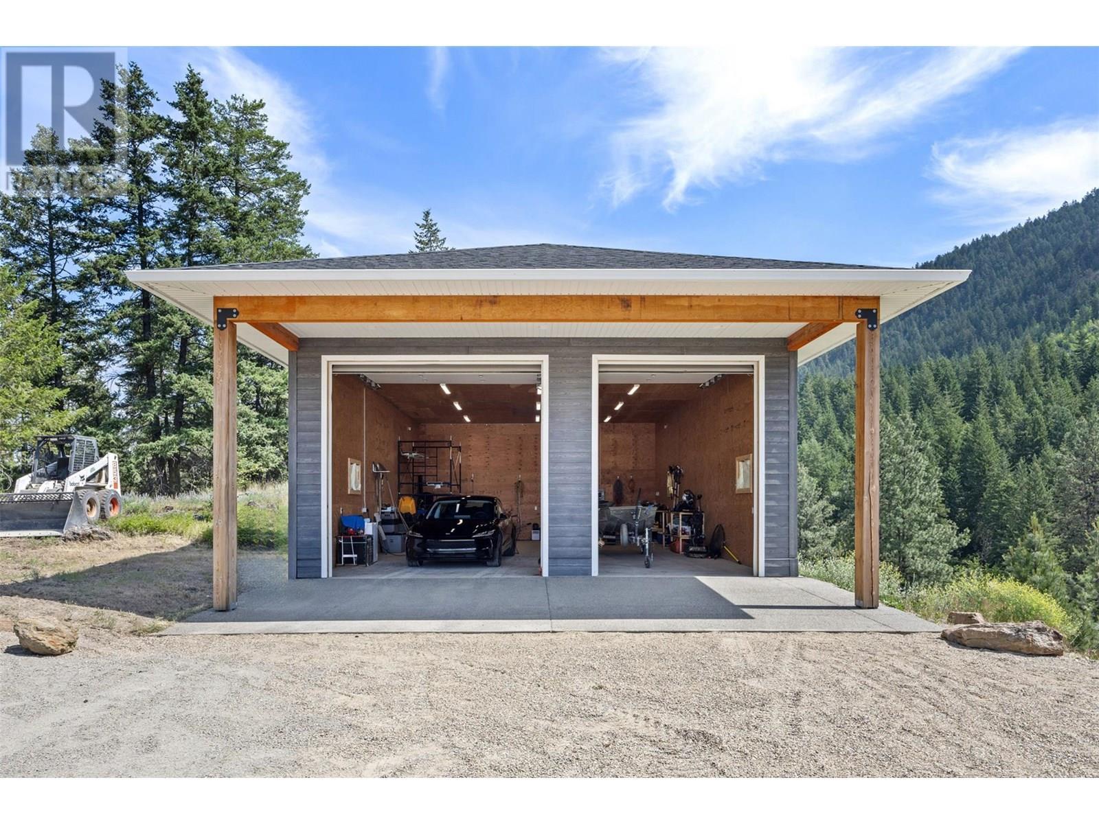 365 Riverwind Drive. Chase, British Columbia