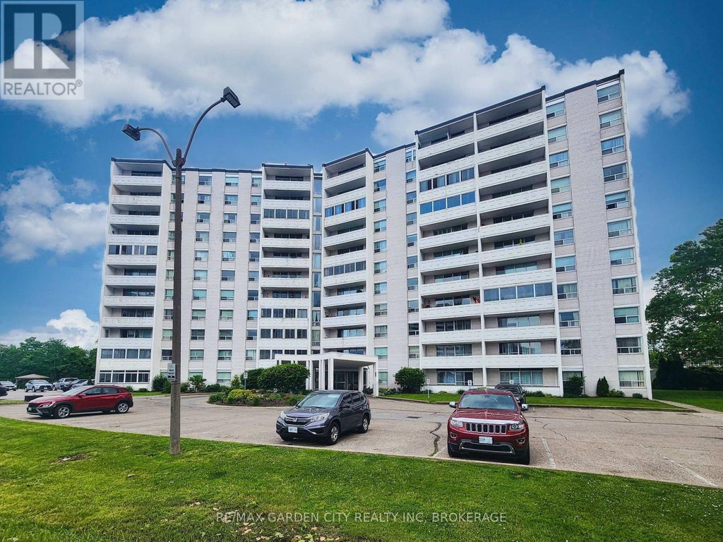 1002 - 35 Towering Heights Boulevard, St. Catharines (glendale/glenridge)