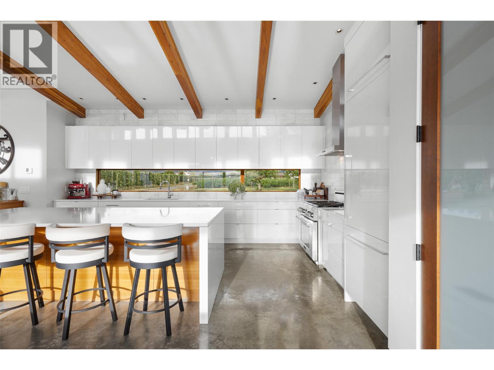 3194 Dunster Road. Kelowna, British Columbia