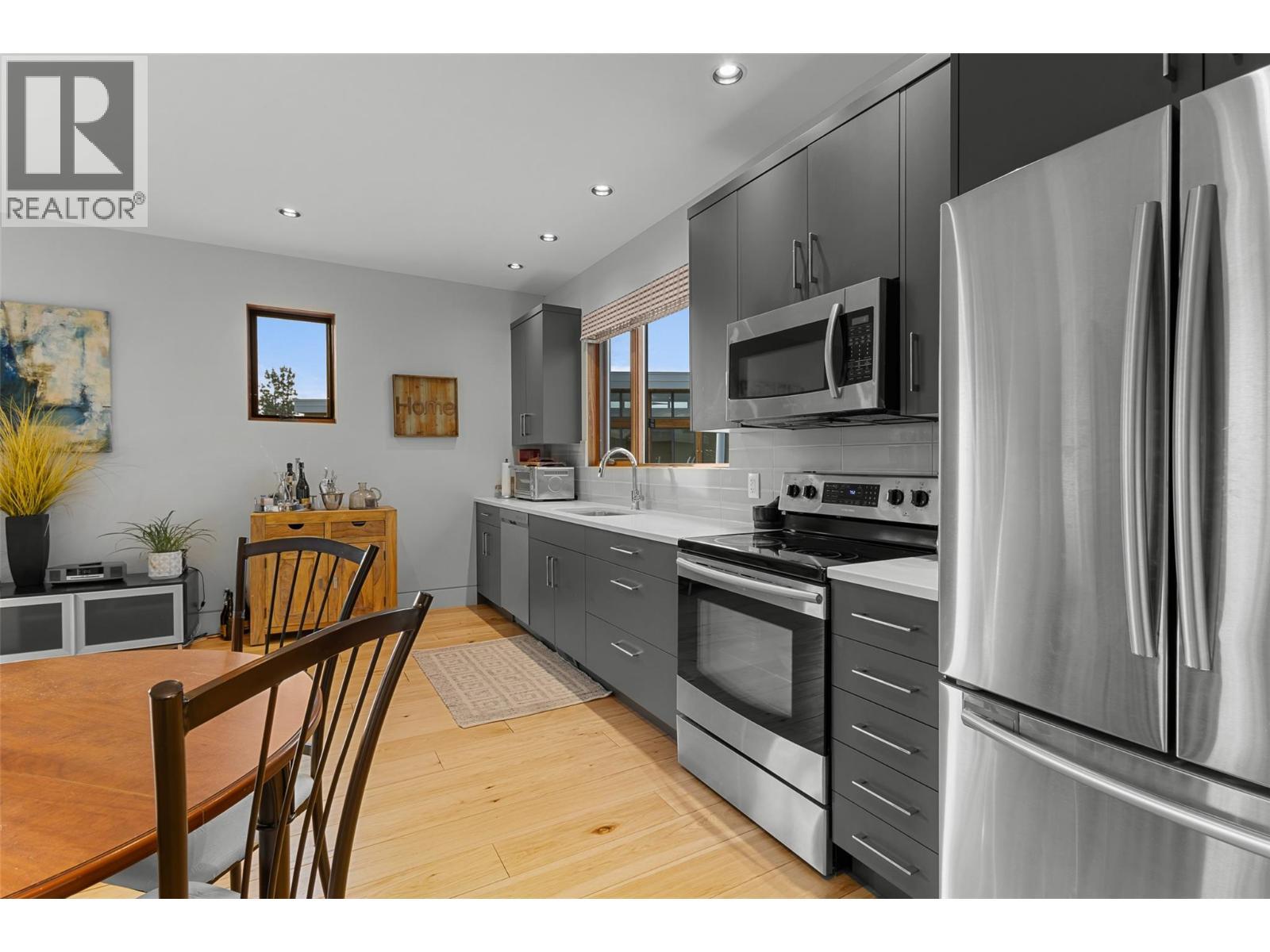 3194 Dunster Road. Kelowna, British Columbia