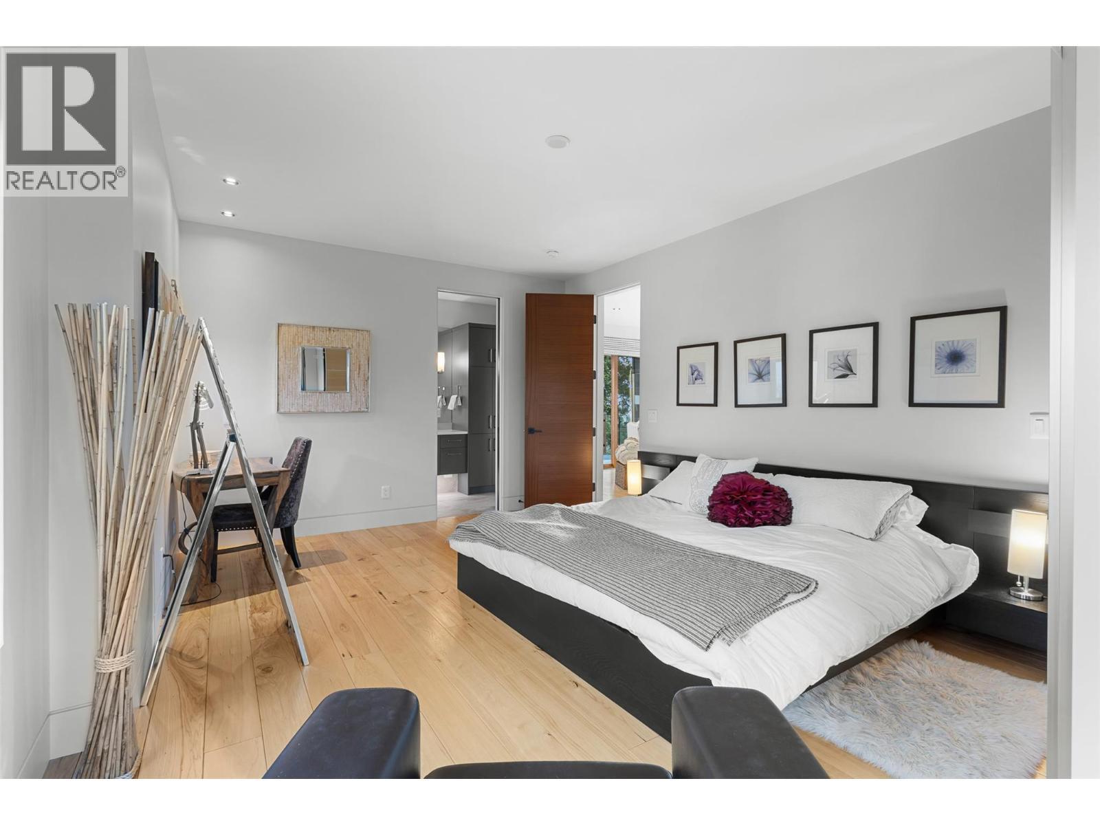 3194 Dunster Road. Kelowna, British Columbia