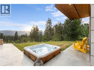 3194 Dunster Road. Kelowna, British Columbia
