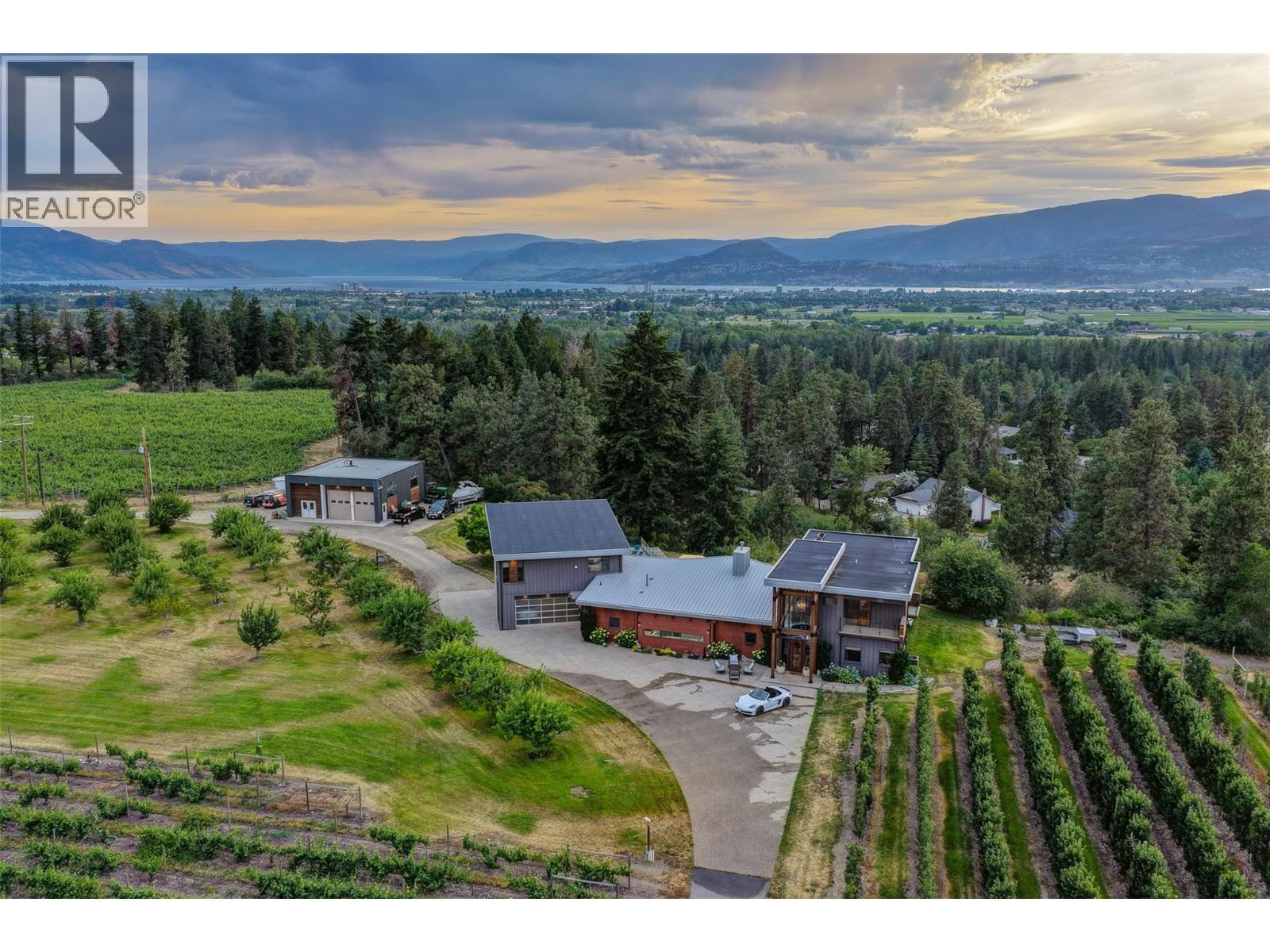 3194 Dunster Road. Kelowna, British Columbia