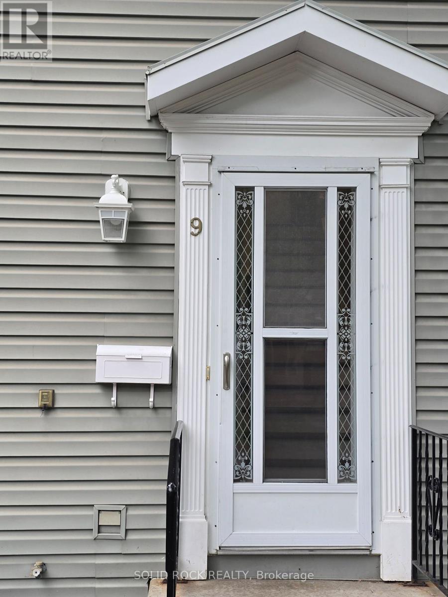 9 - 740 Morin Street N, Ottawa