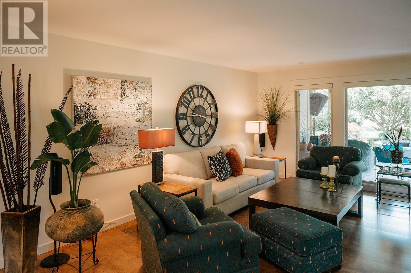 2150 28 Street Ne. Salmon Arm, British Columbia