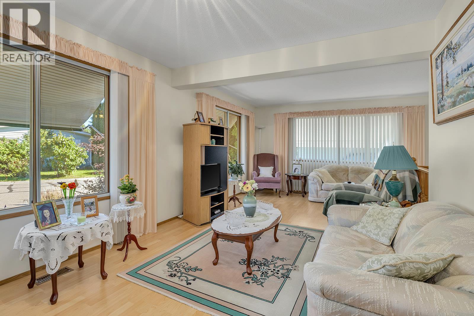 17017 Snow Avenue Unit# 3. Summerland, British Columbia