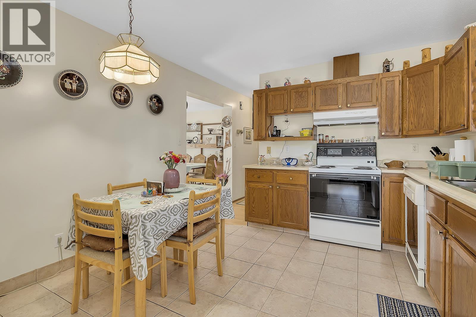 17017 Snow Avenue Unit# 3. Summerland, British Columbia