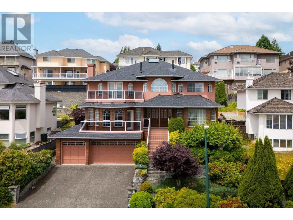 2248 Sicamous Avenue, Coquitlam