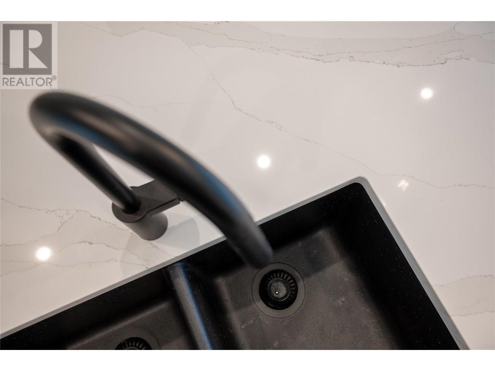 11451 Etheridge Road Unit# 18. Lake Country, British Columbia