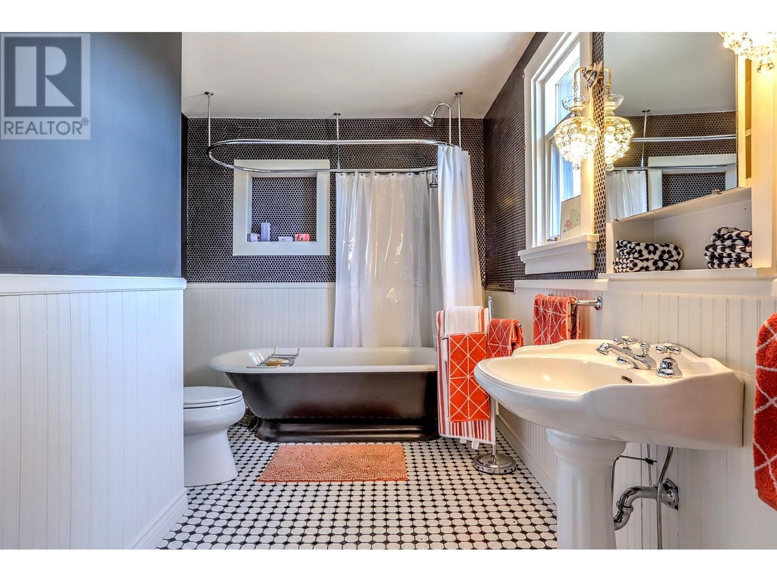 5482 Silver Star Road. Vernon, British Columbia