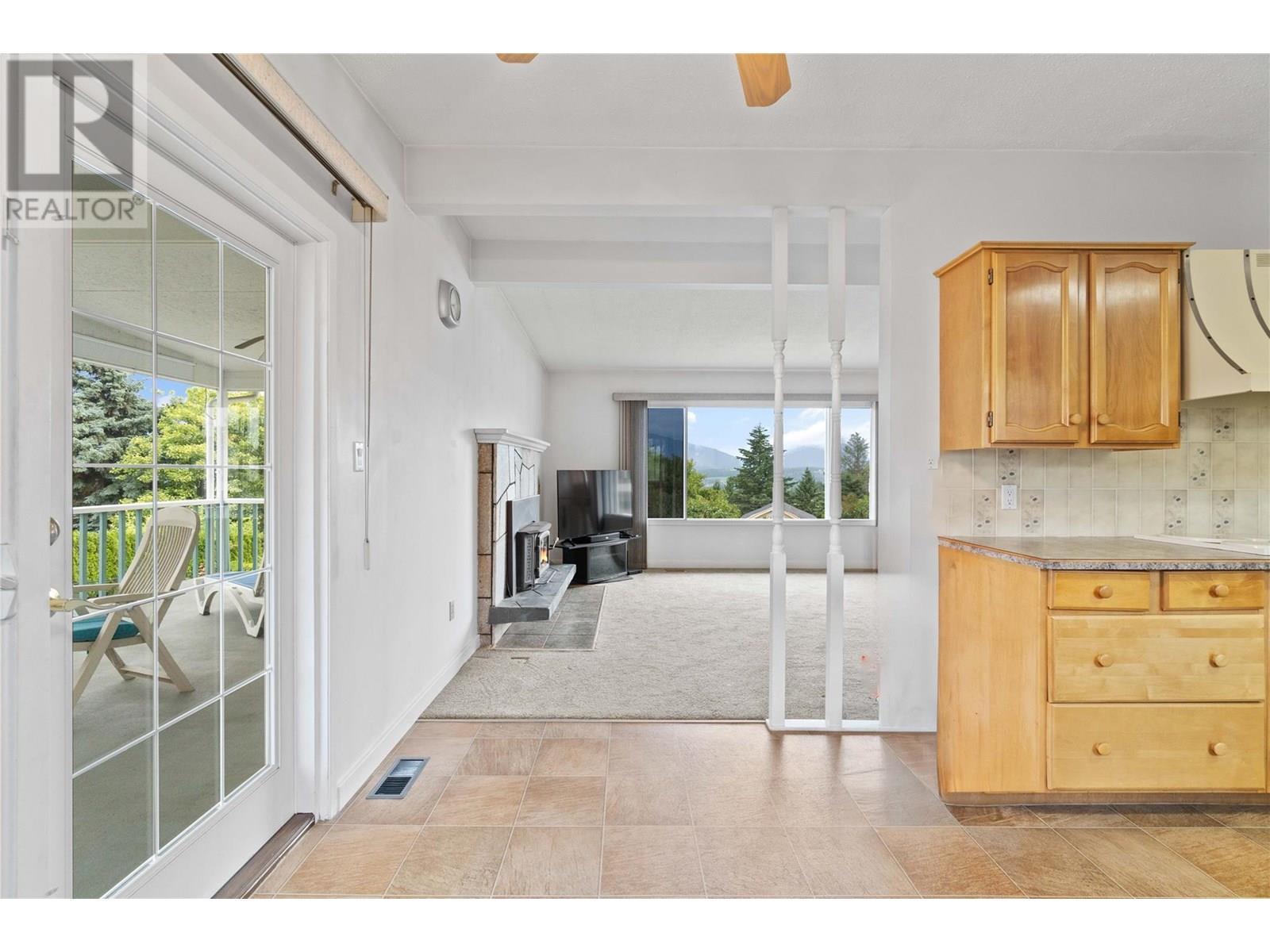 1431 15 Street Se. Salmon Arm, British Columbia