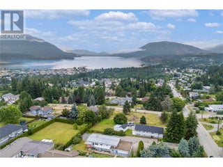 1431 15 Street Se. Salmon Arm, British Columbia