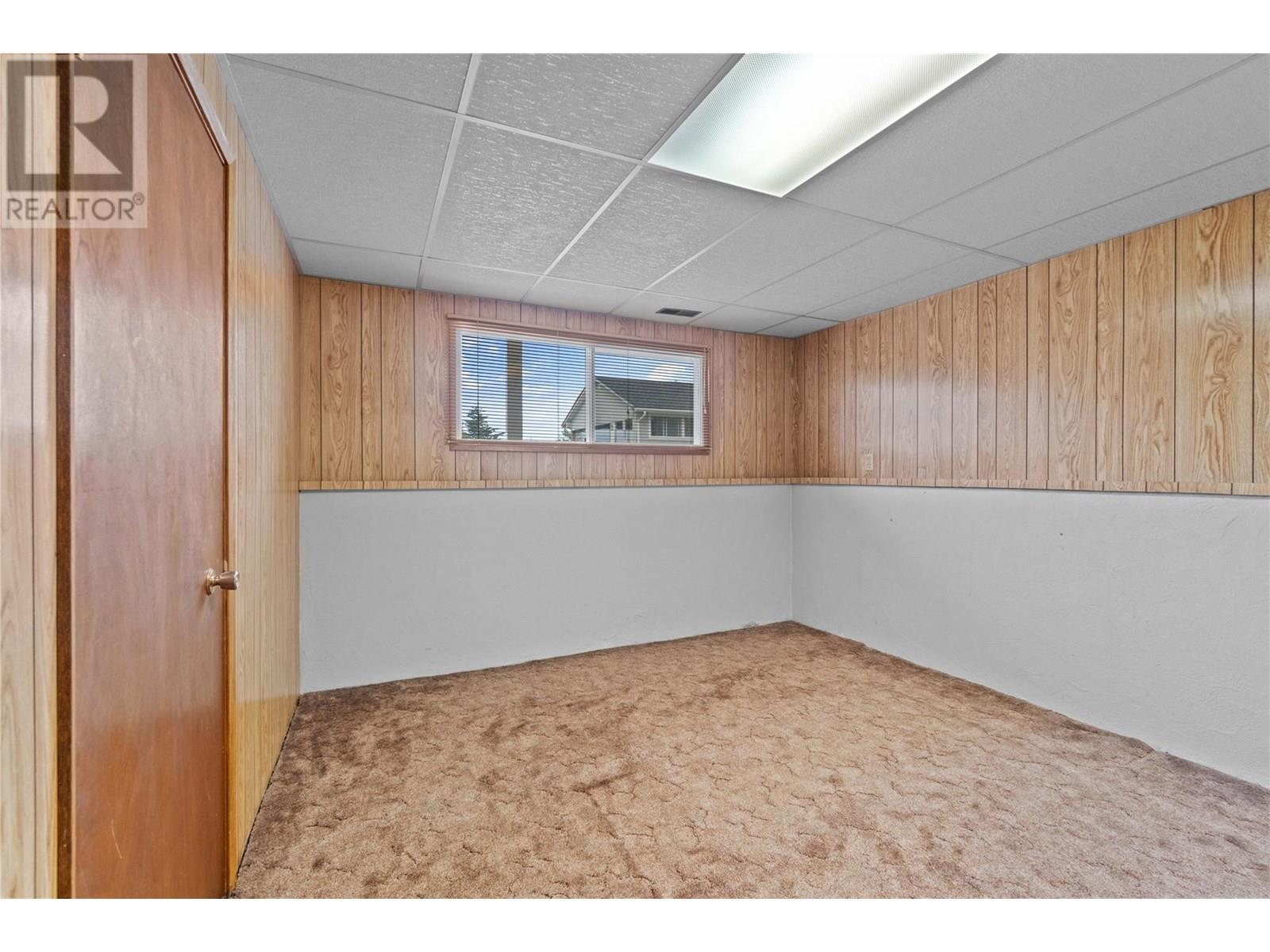 1431 15 Street Se. Salmon Arm, British Columbia