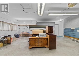 1431 15 Street Se. Salmon Arm, British Columbia