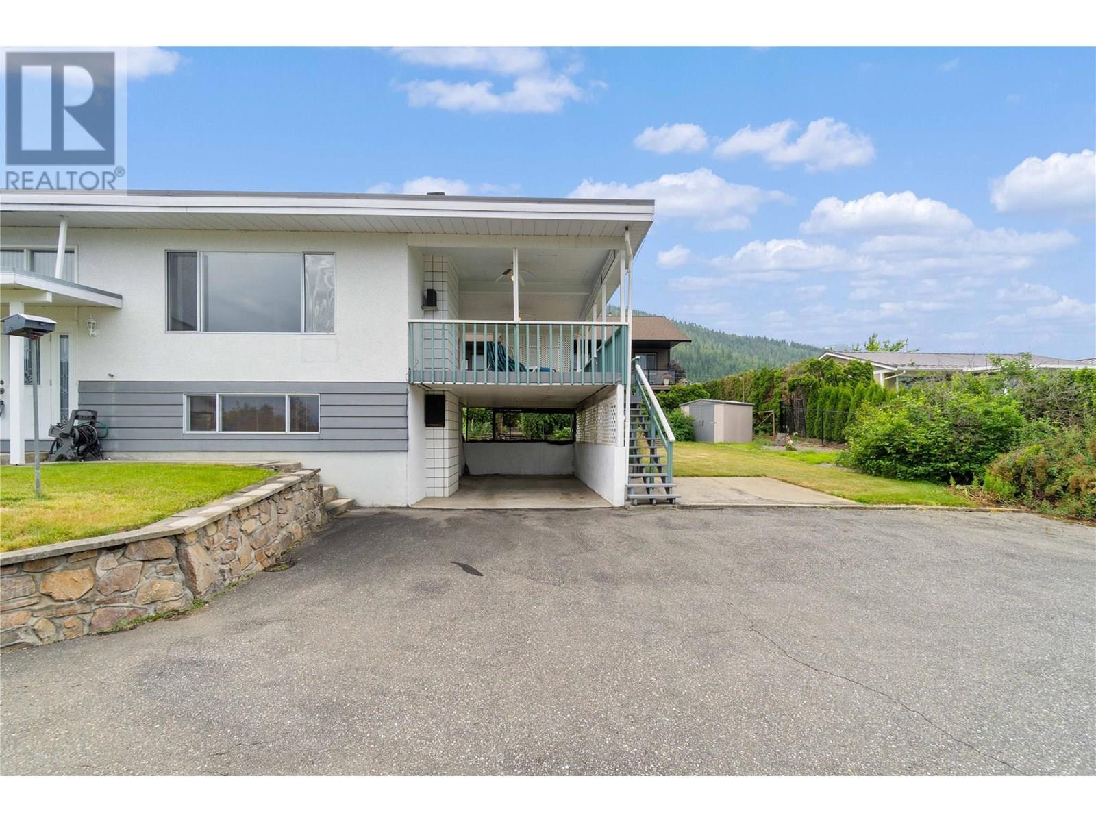 1431 15 Street Se. Salmon Arm, British Columbia