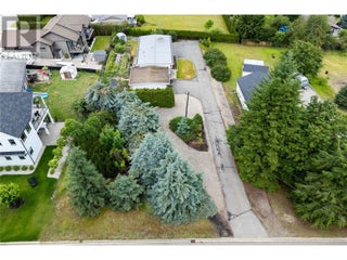 1431 15 Street Se. Salmon Arm, British Columbia