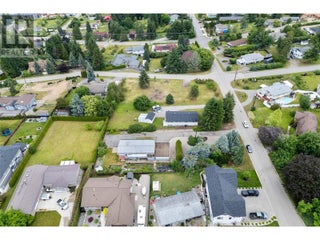 1431 15 Street Se. Salmon Arm, British Columbia