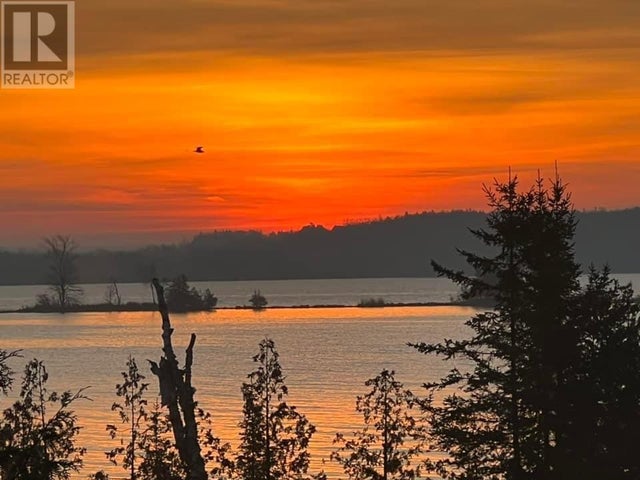 322 Cosby Subd Road, Mindemoya