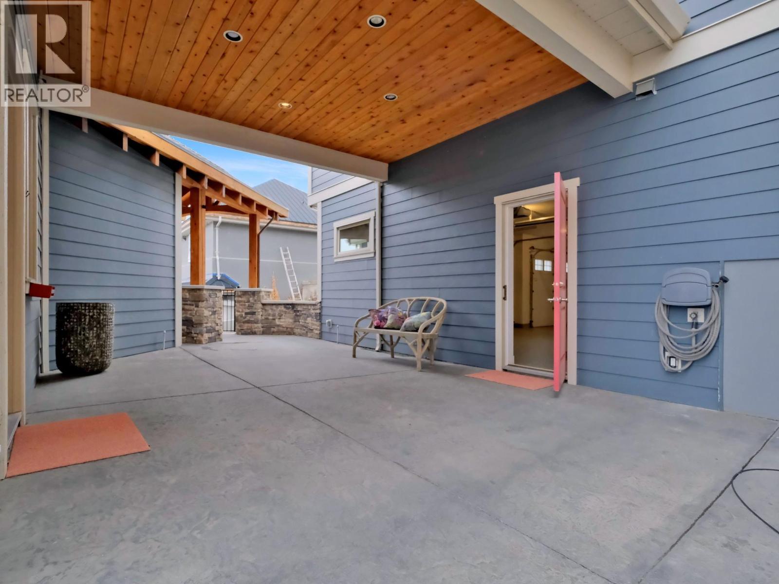 5251 Buchanan Road. Peachland, British Columbia