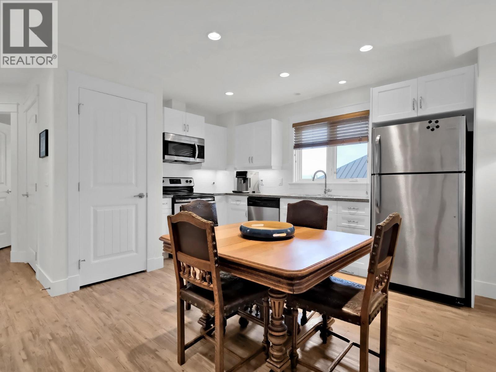 5251 Buchanan Road. Peachland, British Columbia