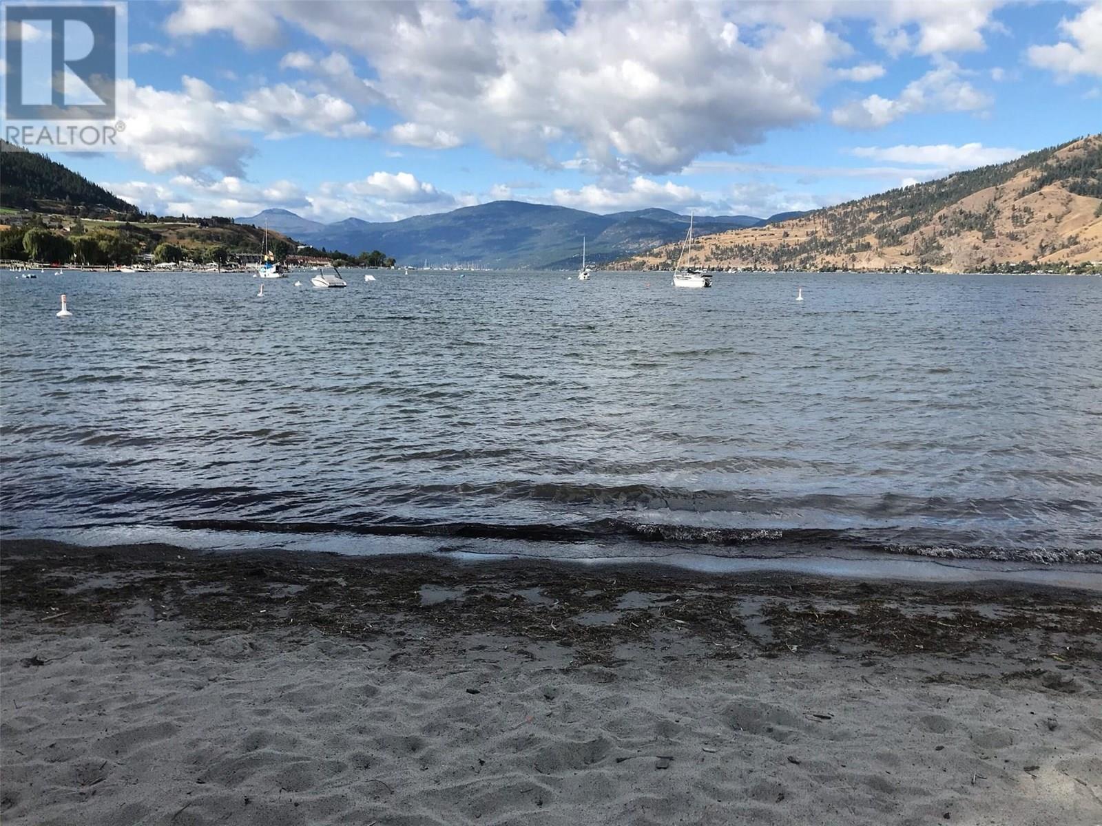 2555 Lakeshore Road Unit# 221. Vernon, British Columbia