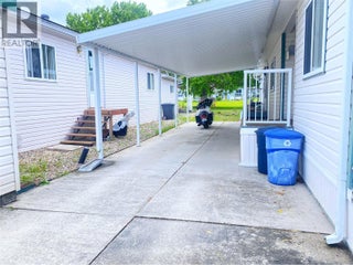 2932 Buckley Road Unit# 85. Sorrento, British Columbia