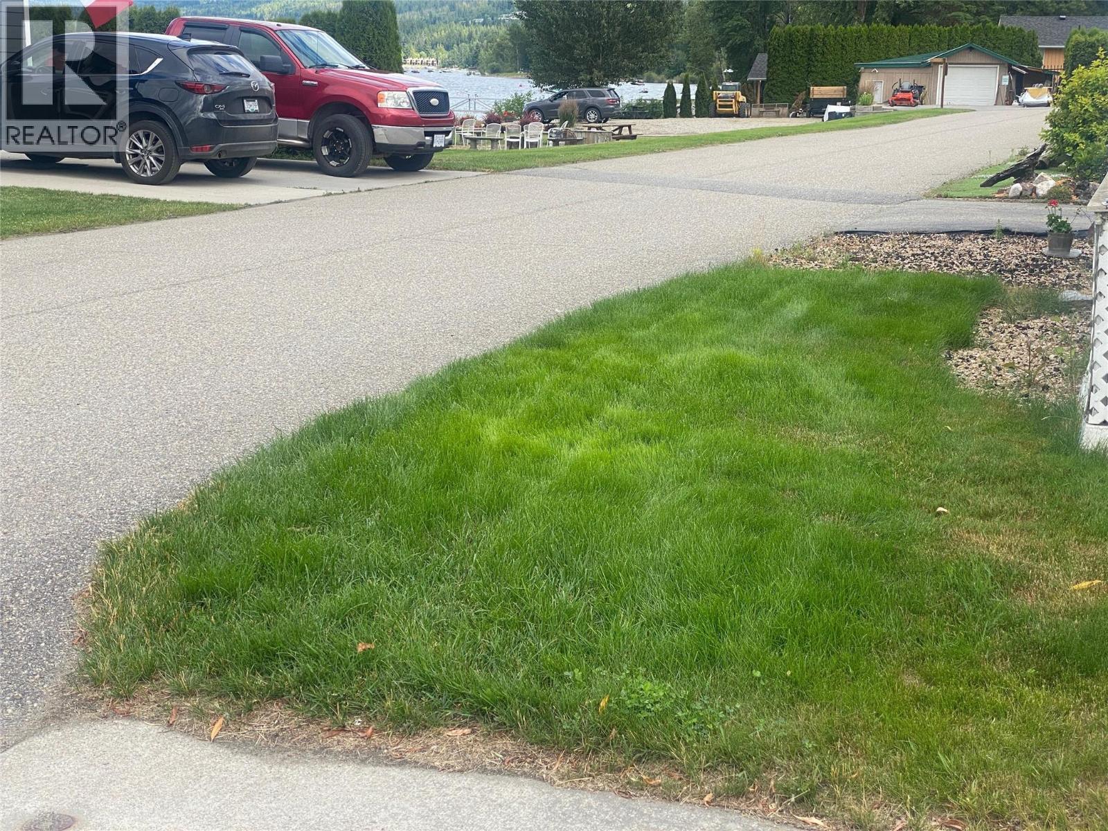 2932 Buckley Road Unit# 85. Sorrento, British Columbia