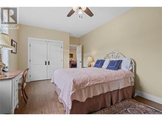 3828 Parri Road. Sorrento, British Columbia