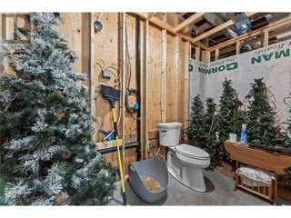 3828 Parri Road. Sorrento, British Columbia