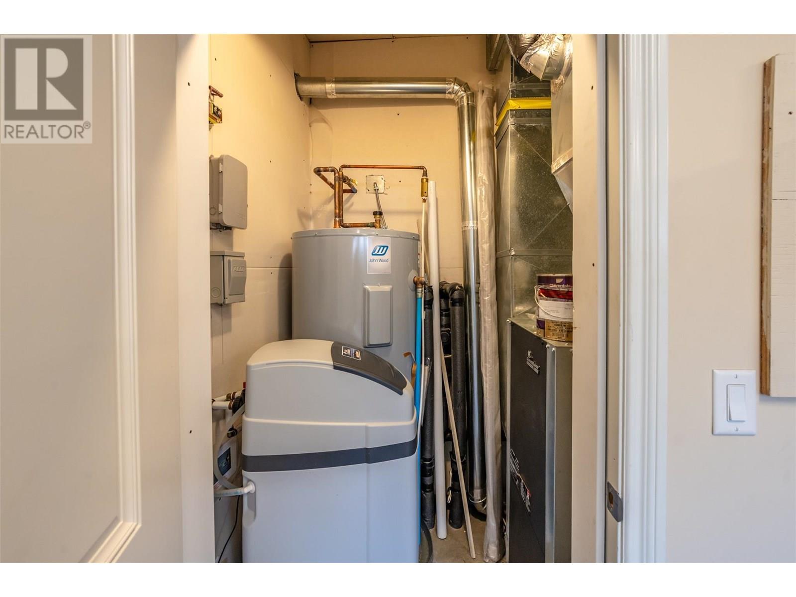 2450 Radio Tower Road Unit# 31. Oliver, British Columbia