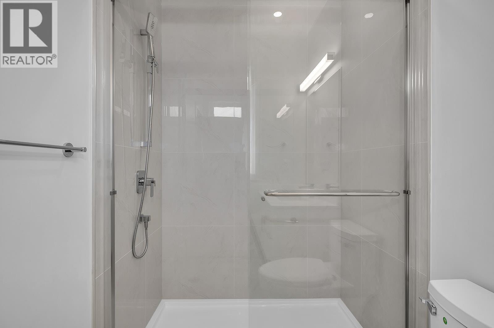 5300 Main Street Unit# 121. Kelowna, British Columbia