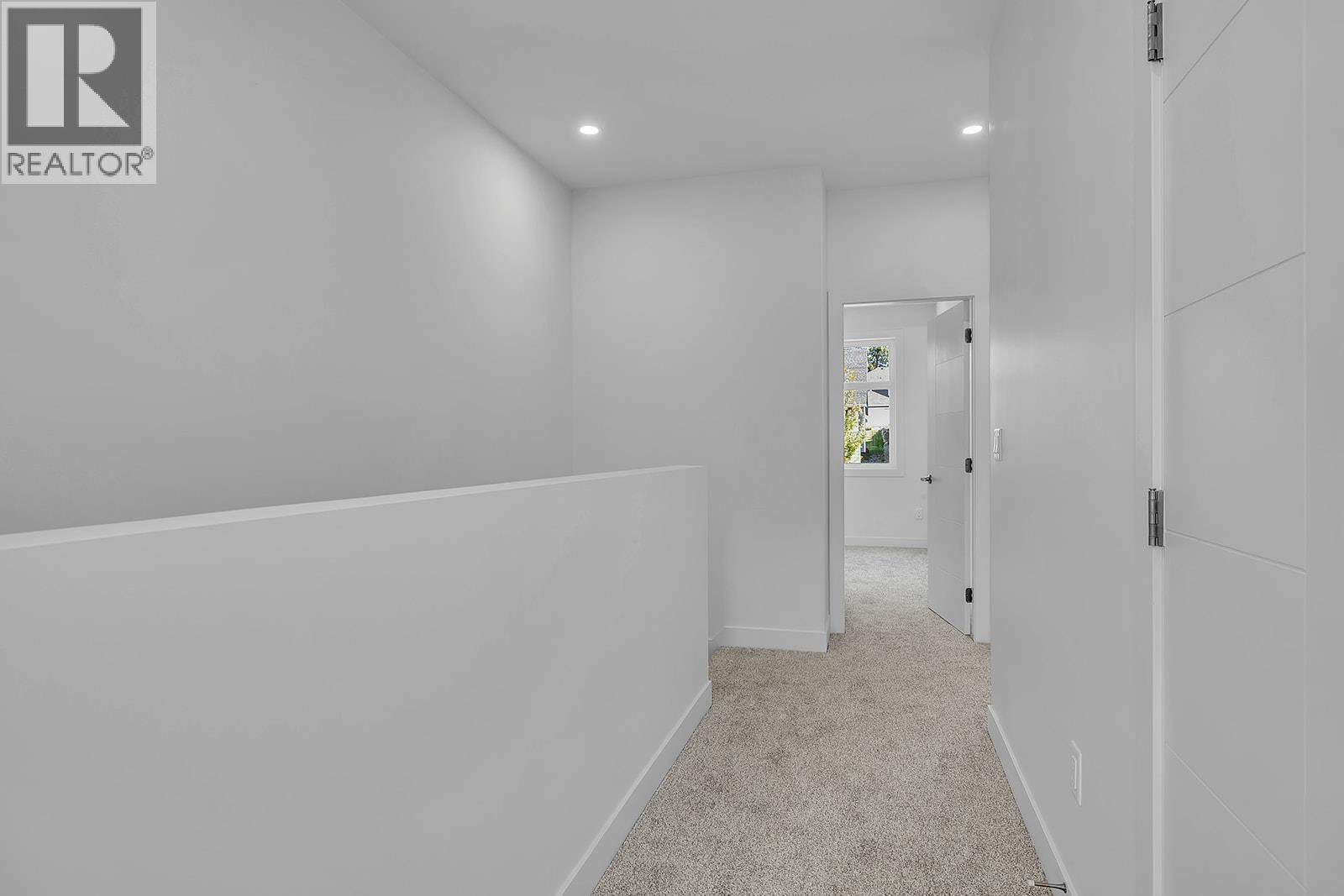 5300 Main Street Unit# 121. Kelowna, British Columbia