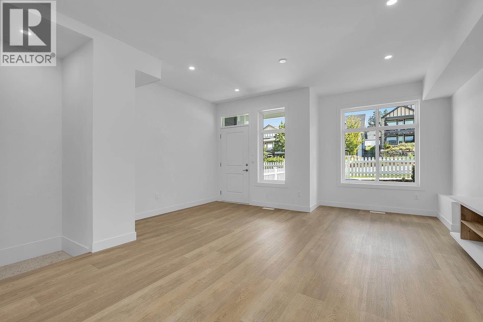 5300 Main Street Unit# 121. Kelowna, British Columbia