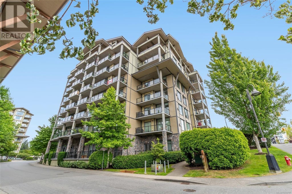 302 194 Beachside Drive, Parksville