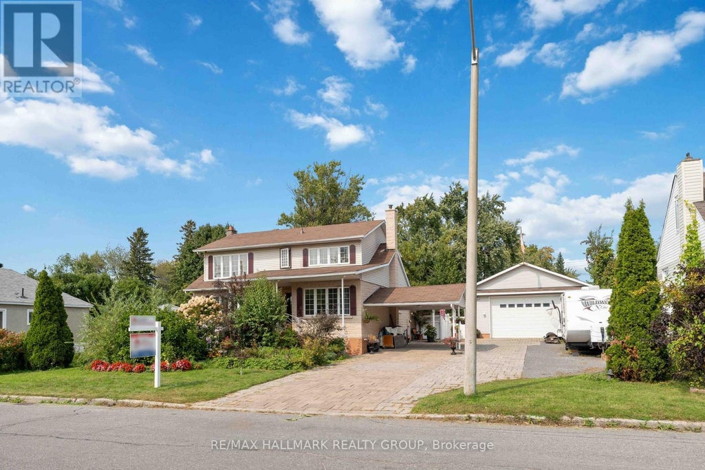 431 Blake Boulevard, Ottawa