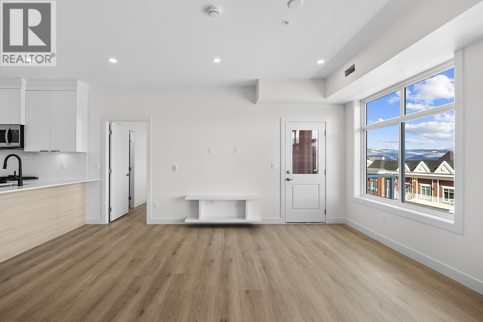 5300 Main Street Unit# 203. Kelowna, British Columbia