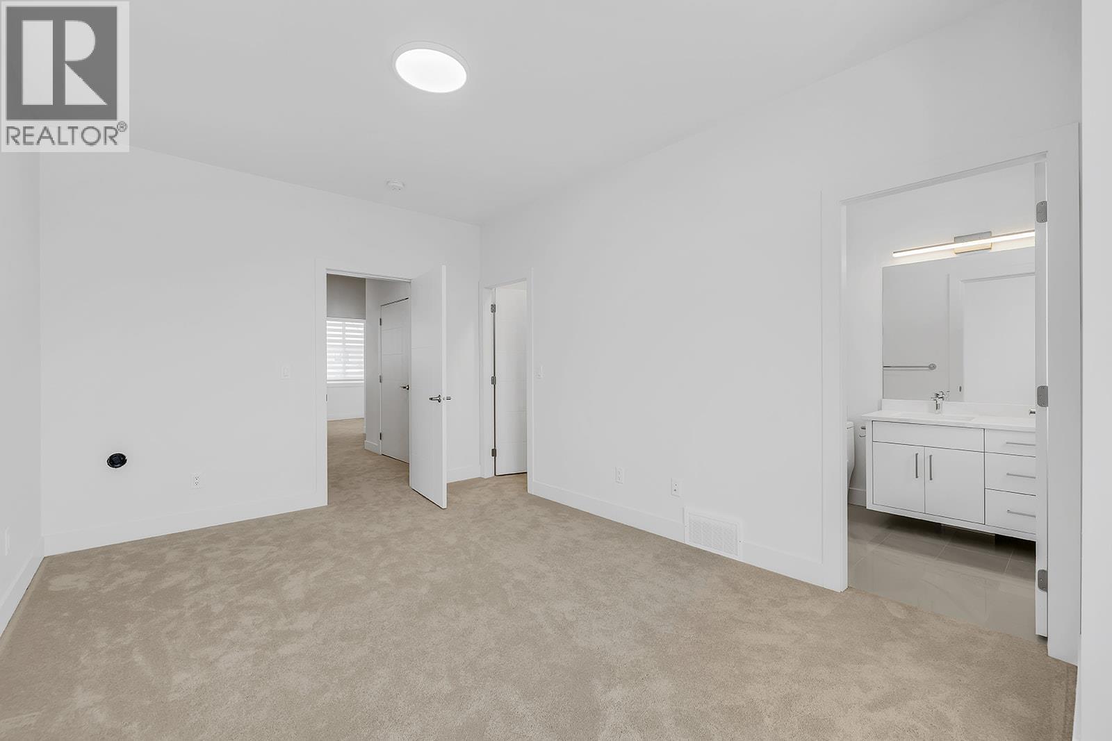 5300 Main Street Unit# 103. Kelowna, British Columbia