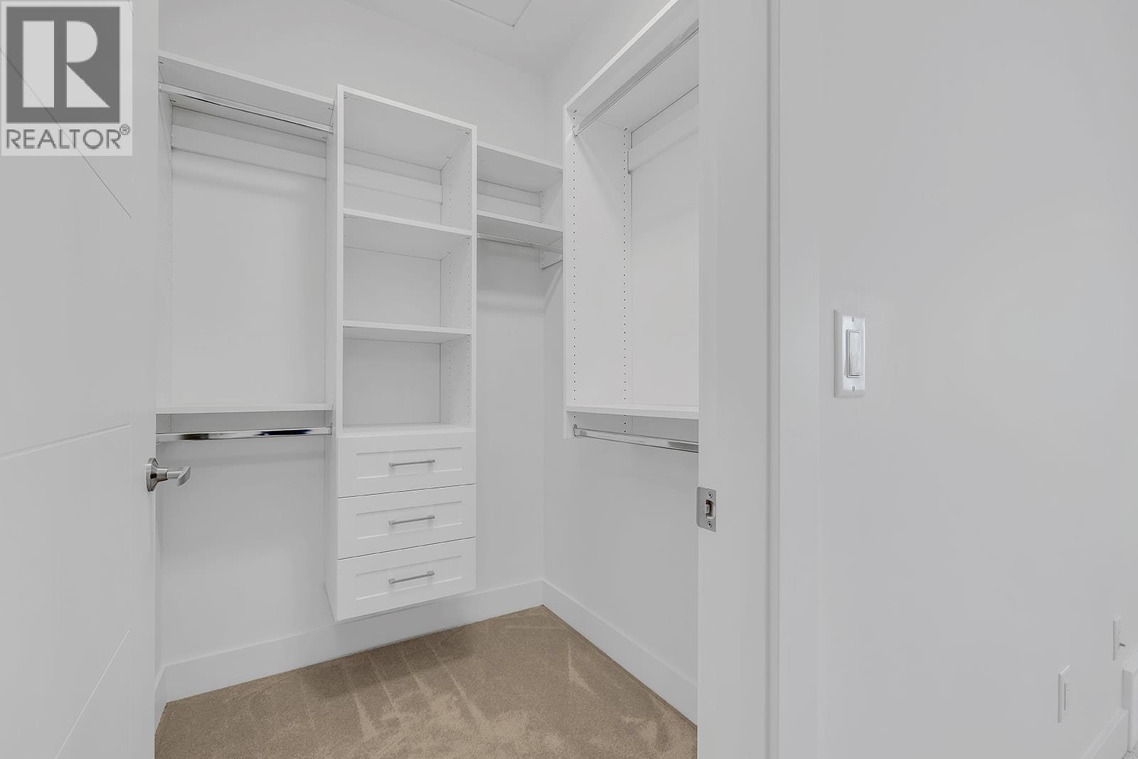 5300 Main Street Unit# 103. Kelowna, British Columbia