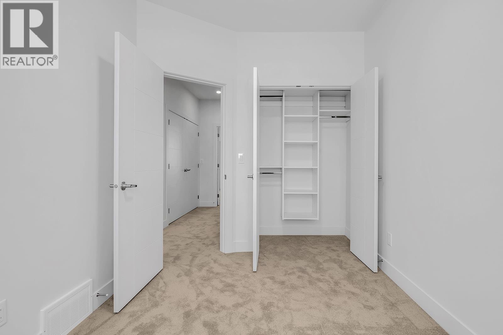 5300 Main Street Unit# 103. Kelowna, British Columbia