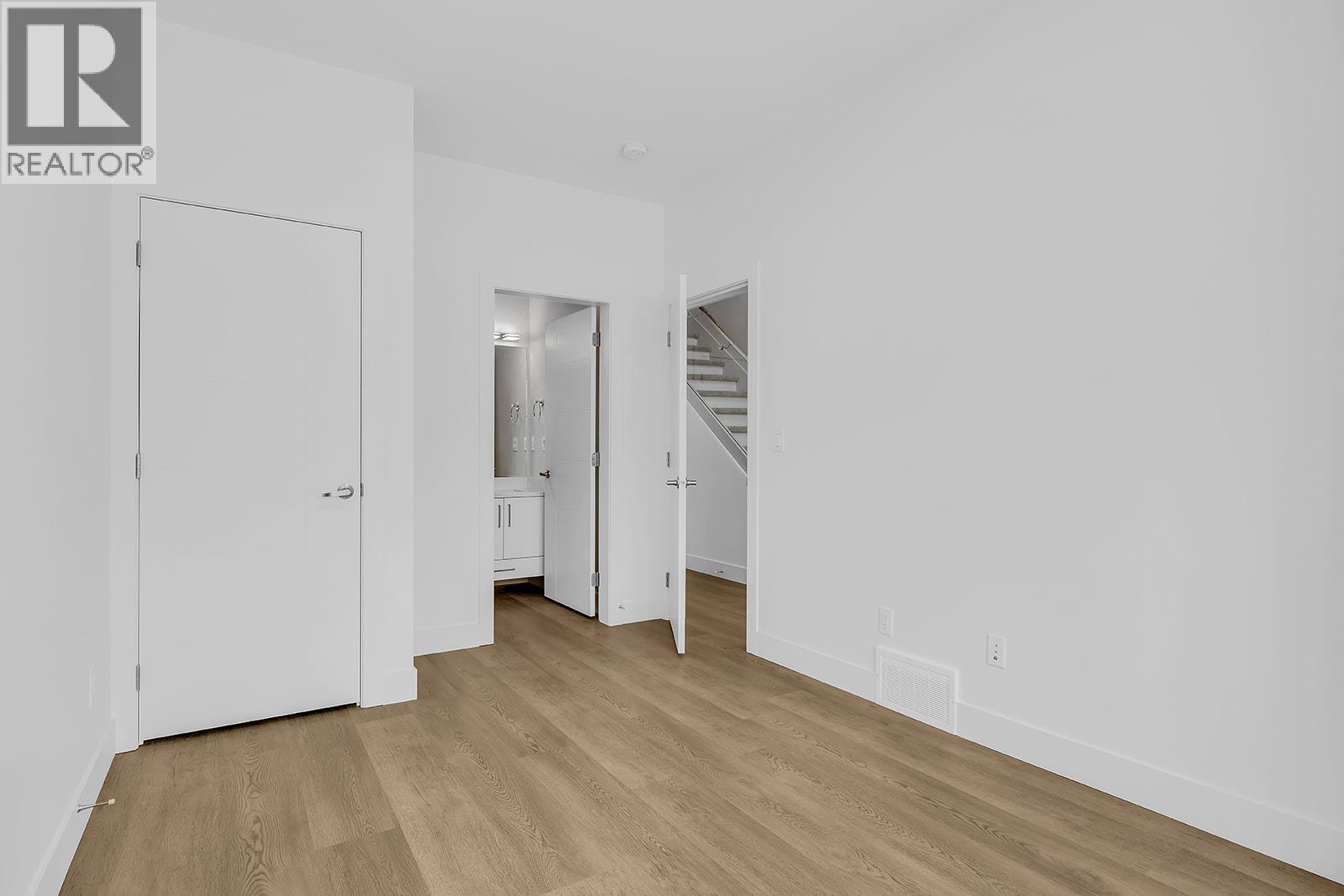 5300 Main Street Unit# 103. Kelowna, British Columbia