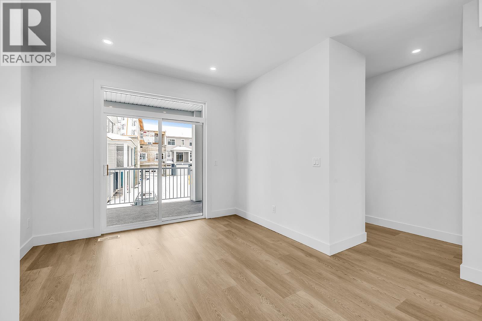 5300 Main Street Unit# 103. Kelowna, British Columbia