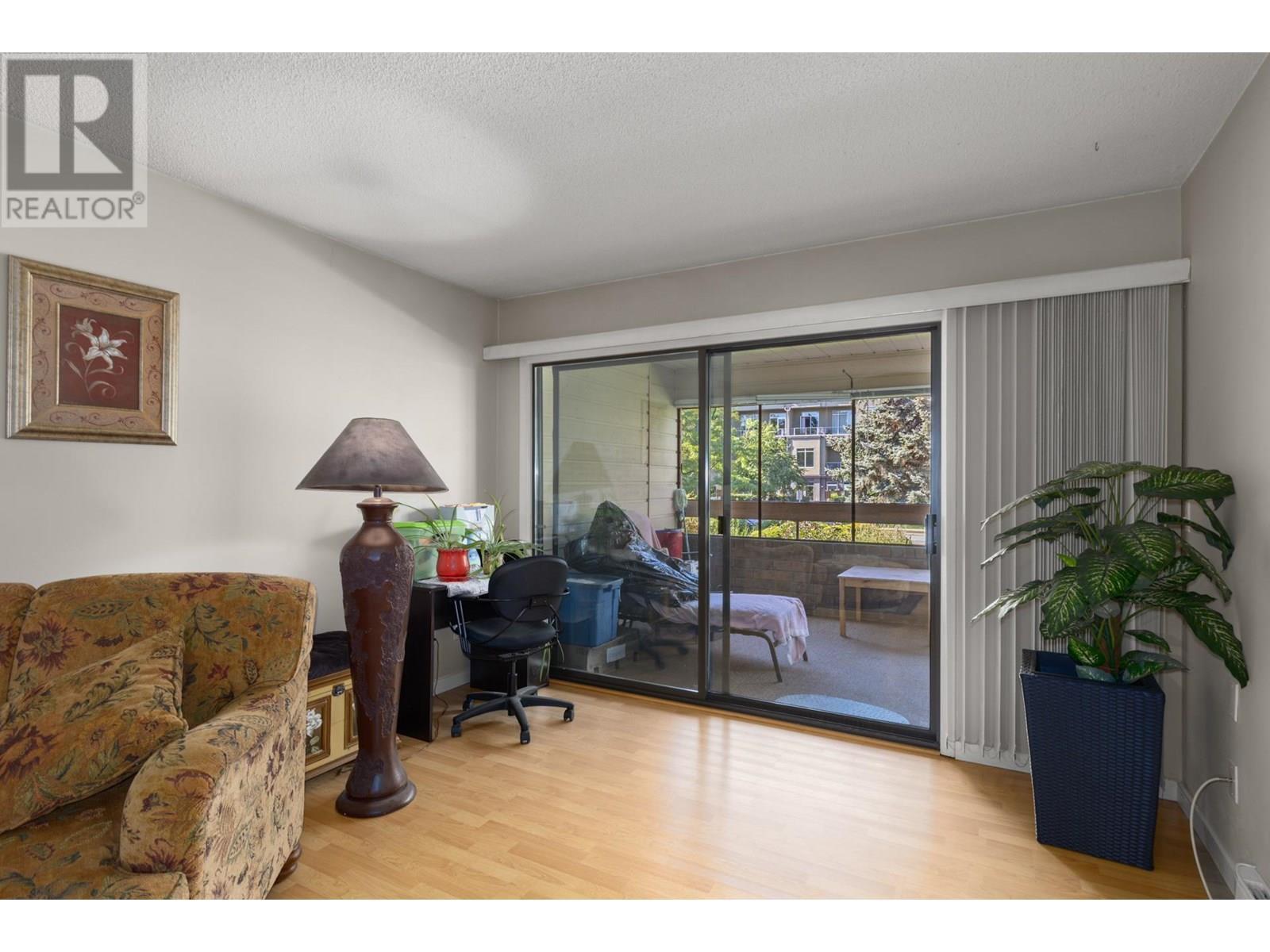 1035 Bernard Avenue Unit# 108. Kelowna, British Columbia